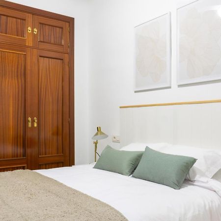 Tuga Dos Aceras 38 Malaga Apartment Luaran gambar